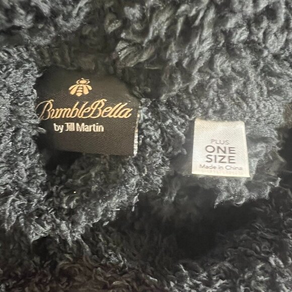 BumbleBella by Jill Martin Women Wrap ~ Hooded One Size Plus Black A605344 - Picture 5 of 8